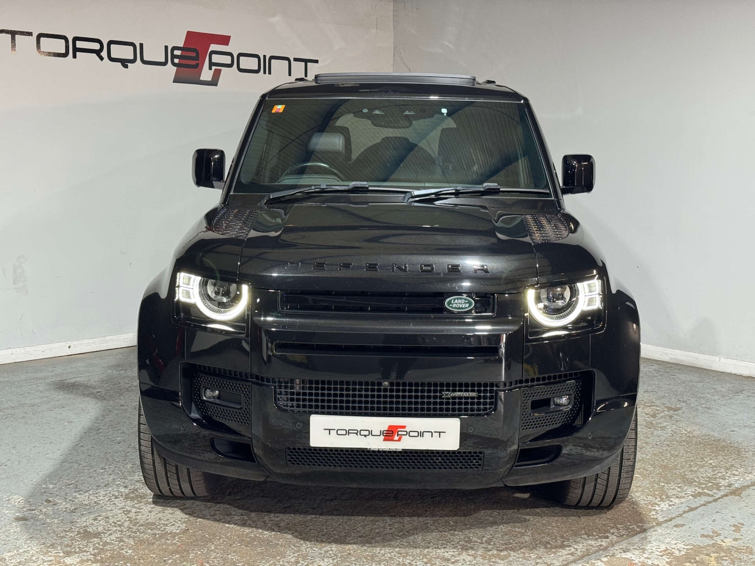 Used Land Rover Defender 2022 for sale - 76093852: Photo 4