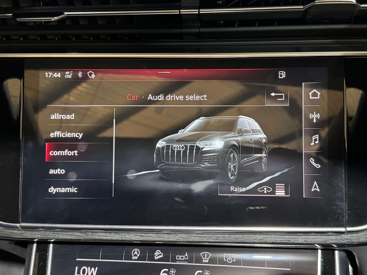 Used Audi Q7 2020 for sale - 76602162: Photo 24