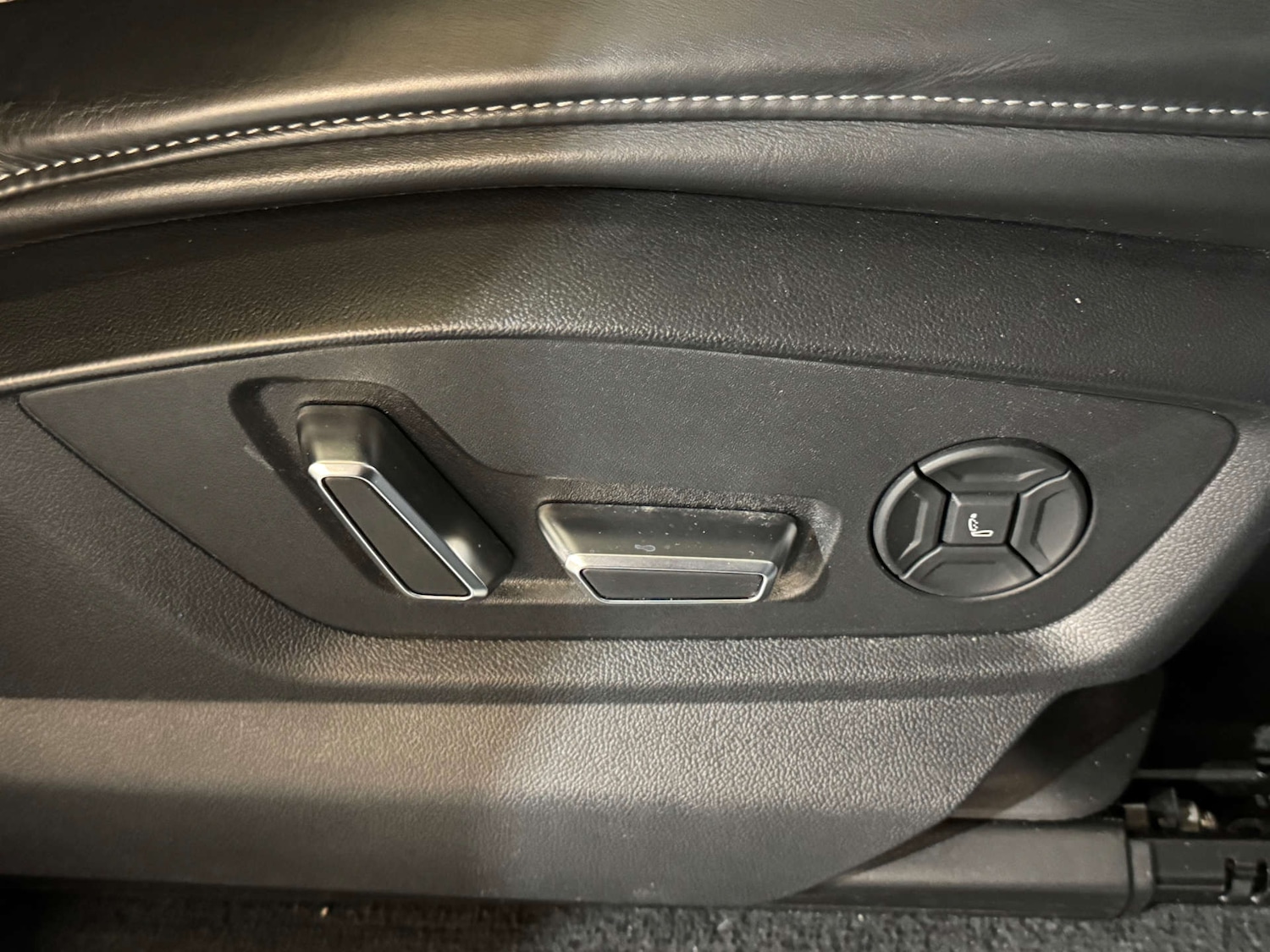 Used Audi Q7 2020 for sale - 76602162: Photo 33