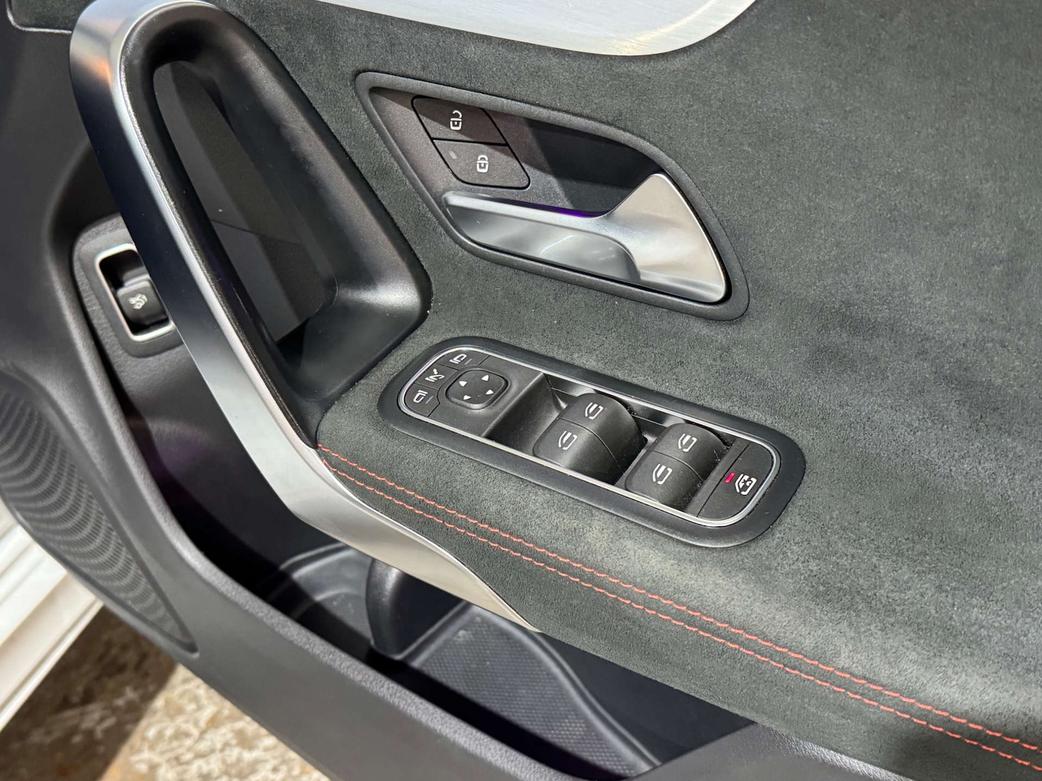 Used Mercedes-Benz CLA 2023 for sale - 77328616: Photo 25