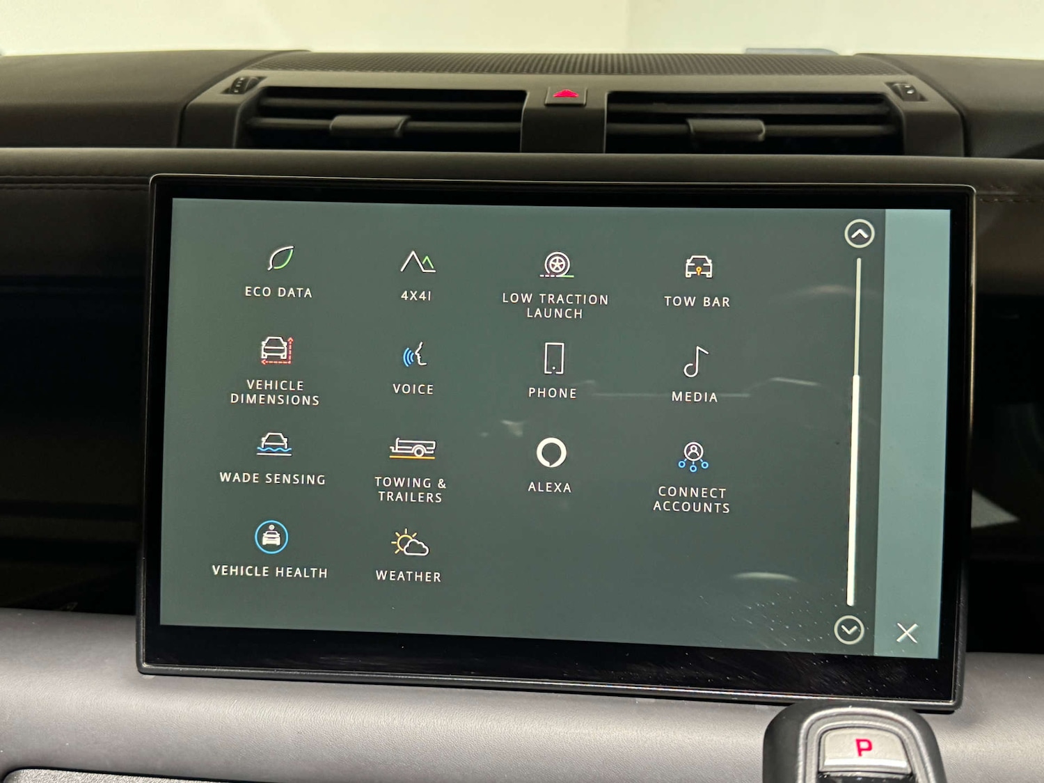 Used Land Rover Defender 2022 for sale - 76601516: Photo 18