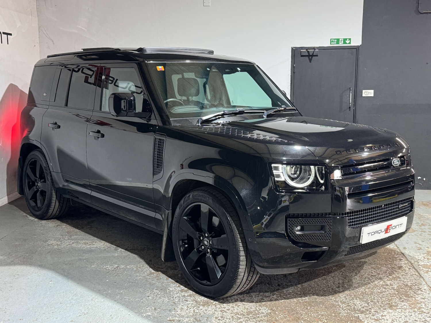 Used Land Rover Defender 2022 for sale - 76601516: Photo 8