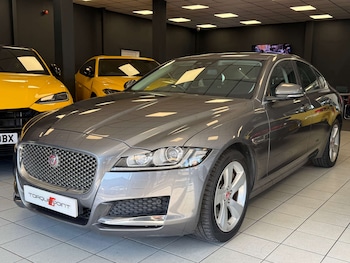 Used Jaguar XF 2017 for sale - 79468195: Photo