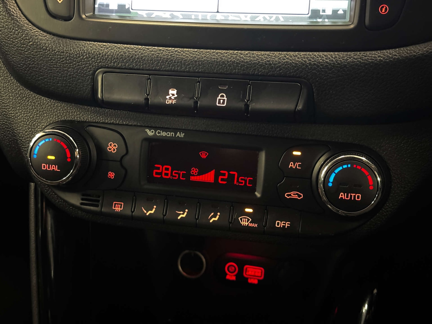 Used Kia Ceed 2016 for sale - 77328651: Photo 17