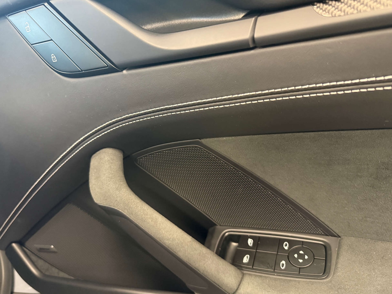 Used Porsche 911 2023 for sale - 76934891: Photo 35