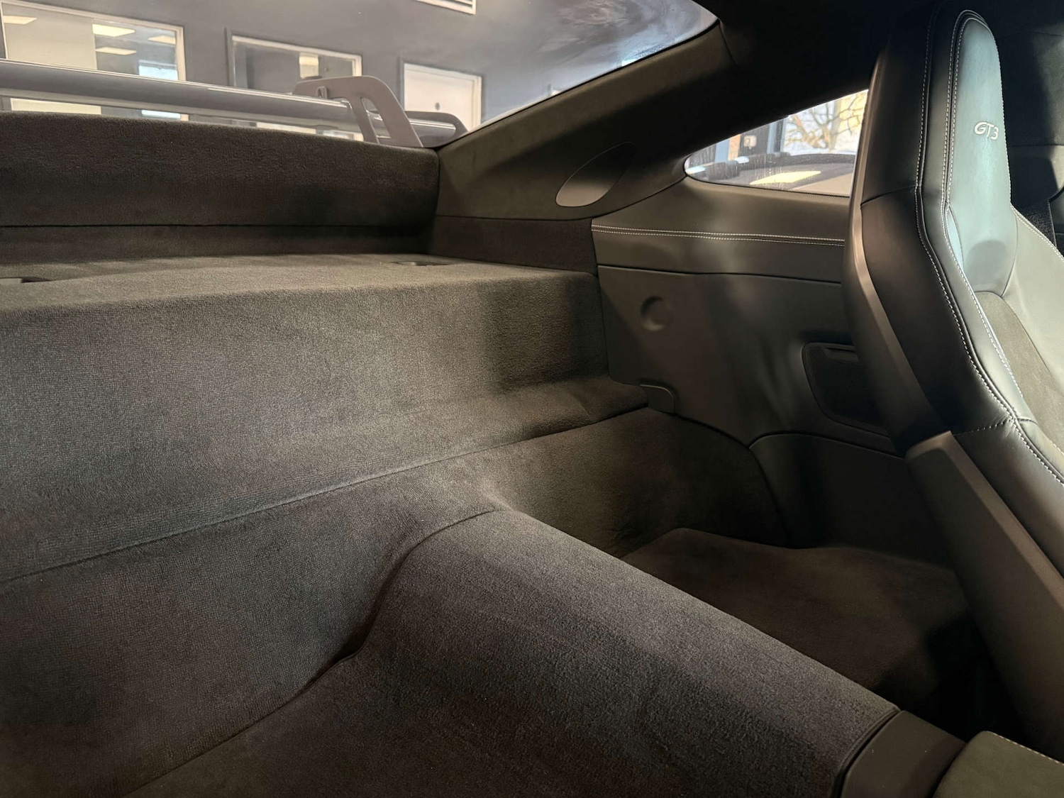 Used Porsche 911 2023 for sale - 76934891: Photo 39