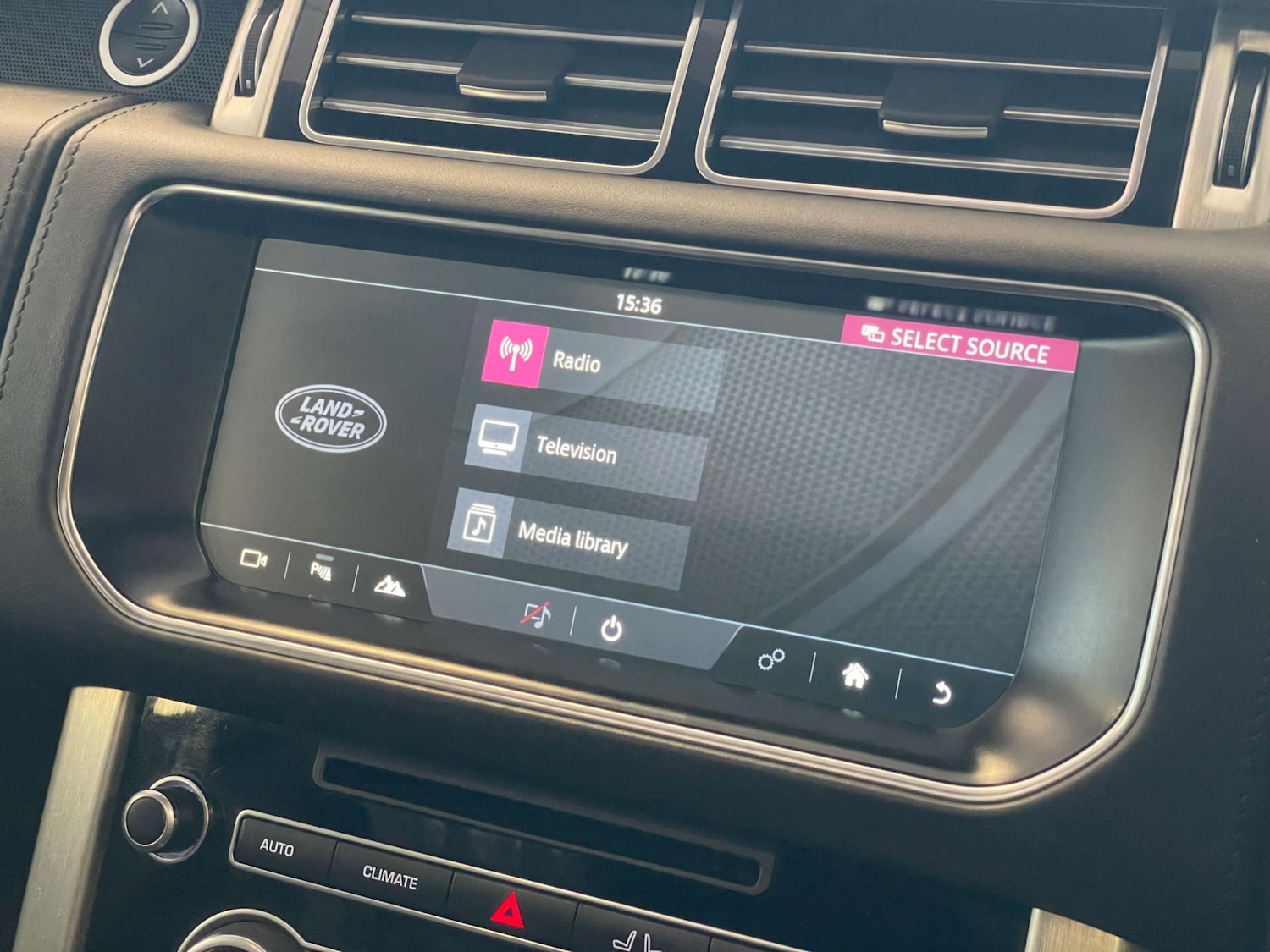 Used Land Rover Range Rover 2017 for sale - 77991972: Photo 22