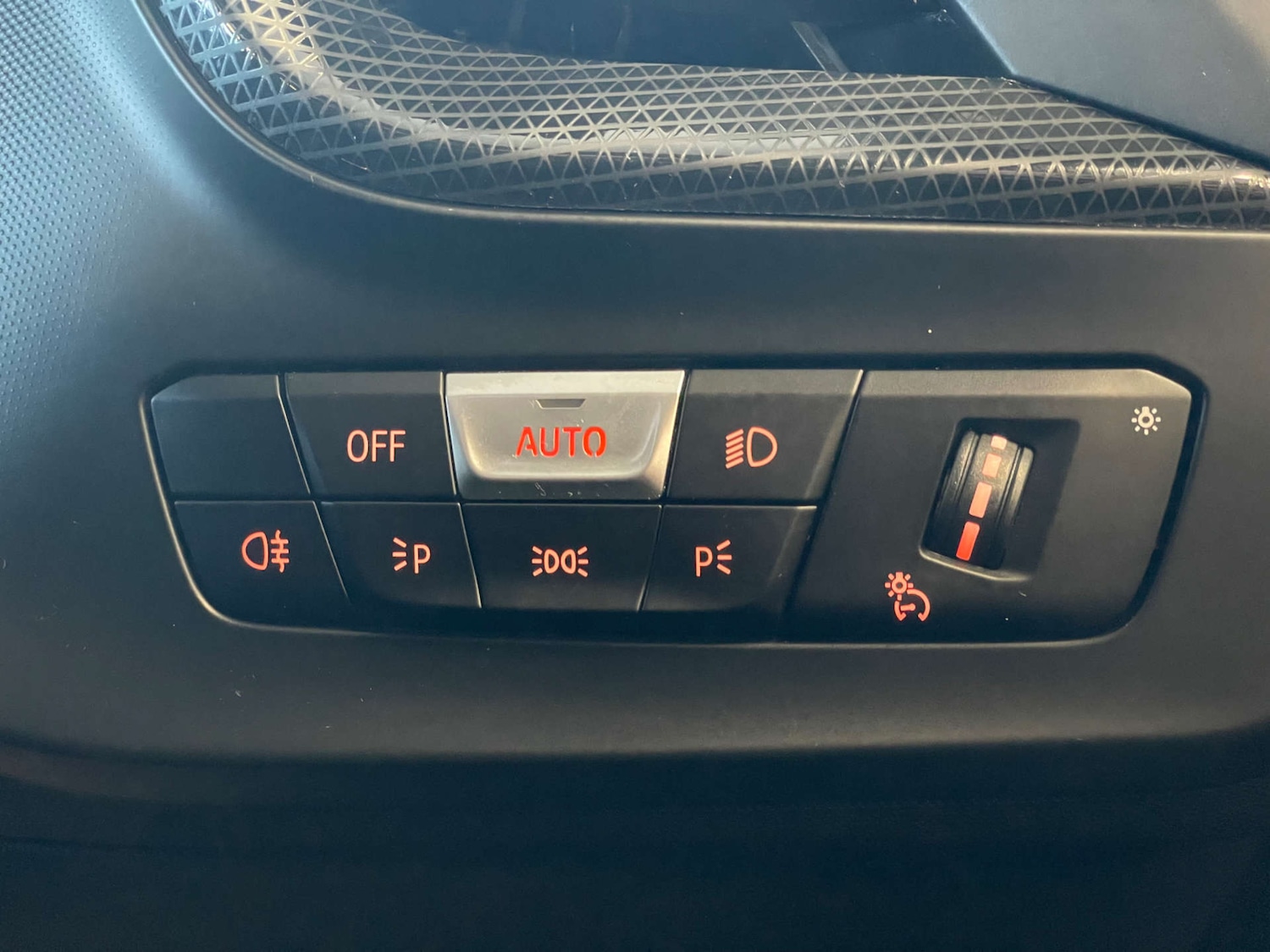 Used BMW 1 Series 2020 for sale - 77836412: Photo 28