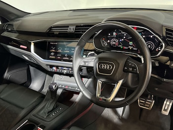 Used Audi RS Q3 2023 for sale - 75830385: Photo