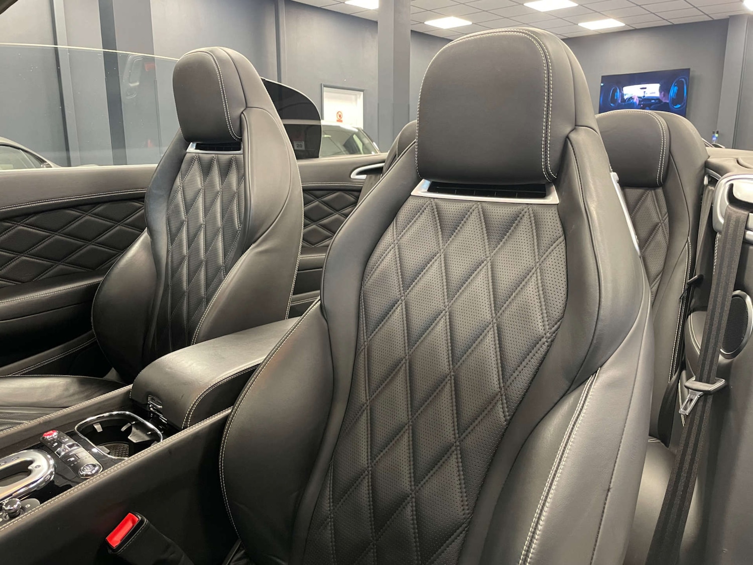 Used Bentley Continental 2015 for sale - 78044947: Photo 16