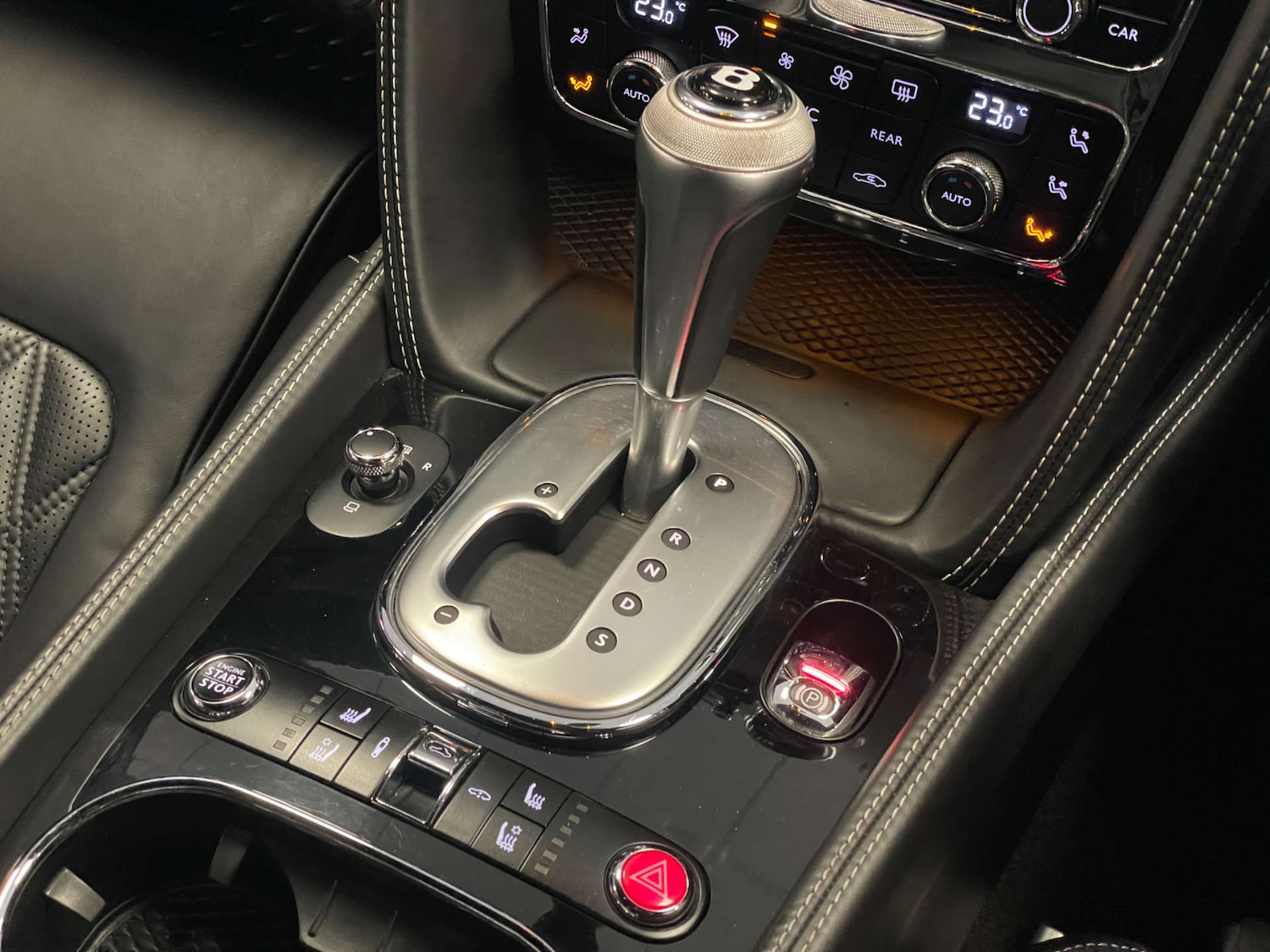 Used Bentley Continental 2015 for sale - 78044947: Photo 26