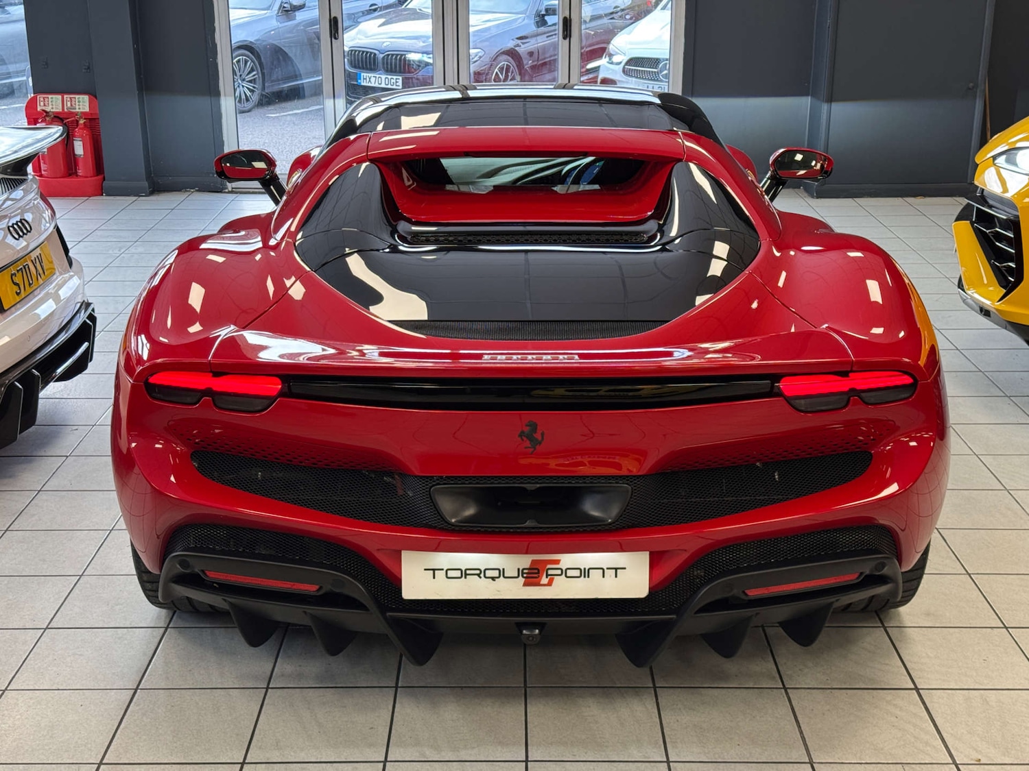 Used Ferrari 296 GTS 2023 for sale - 77504101: Photo 25