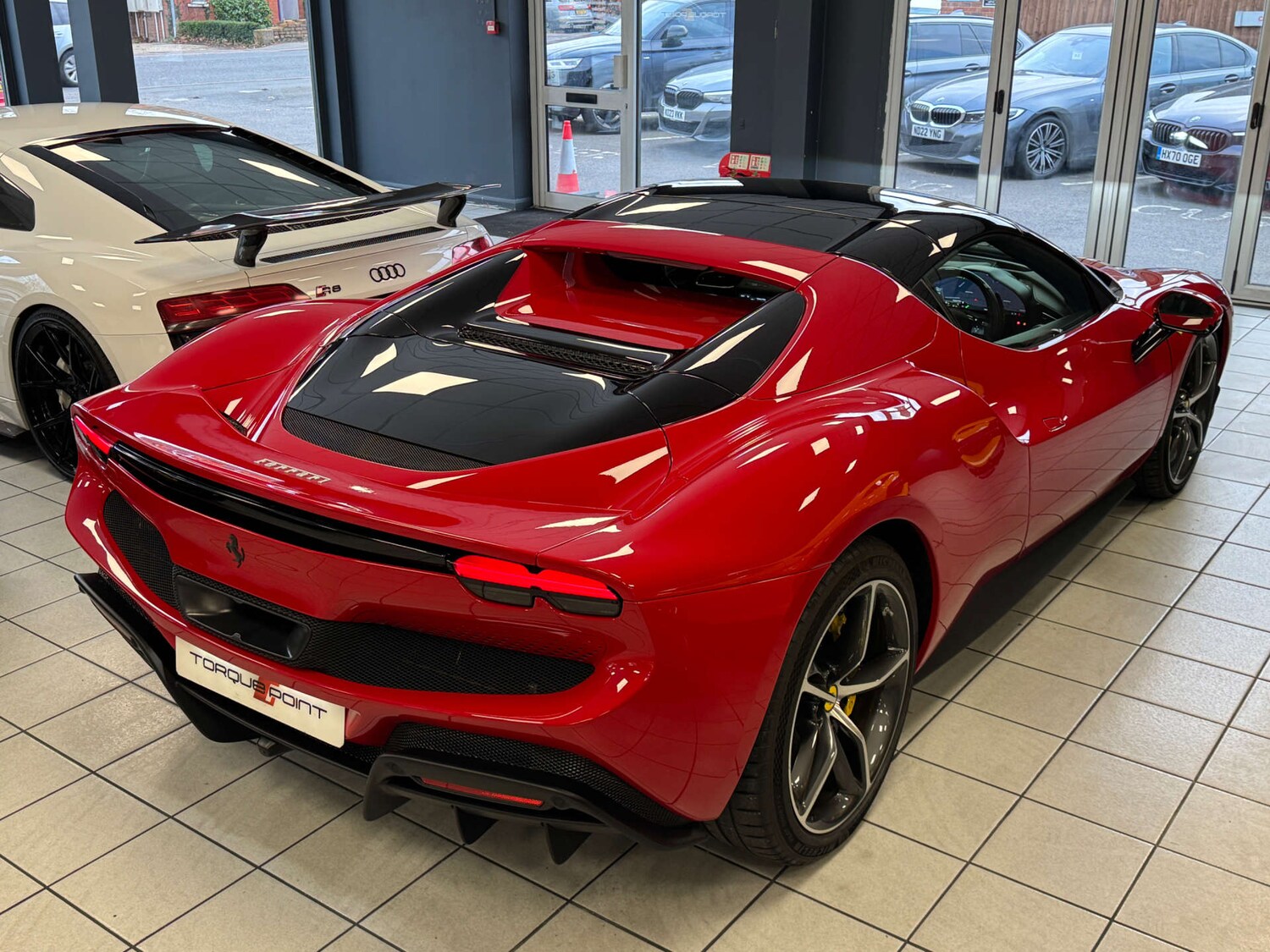 Used Ferrari 296 GTS 2023 for sale - 77504101: Photo 7