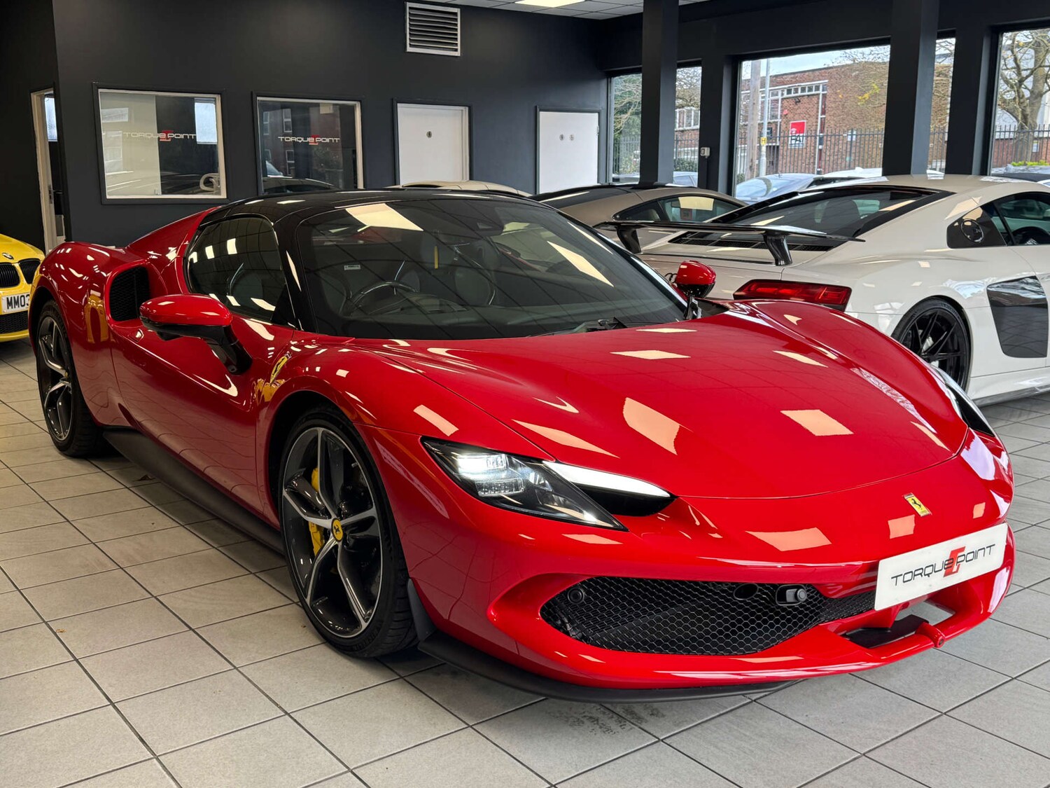 Used Ferrari 296 GTS 2023 for sale - 77504101: Photo 8