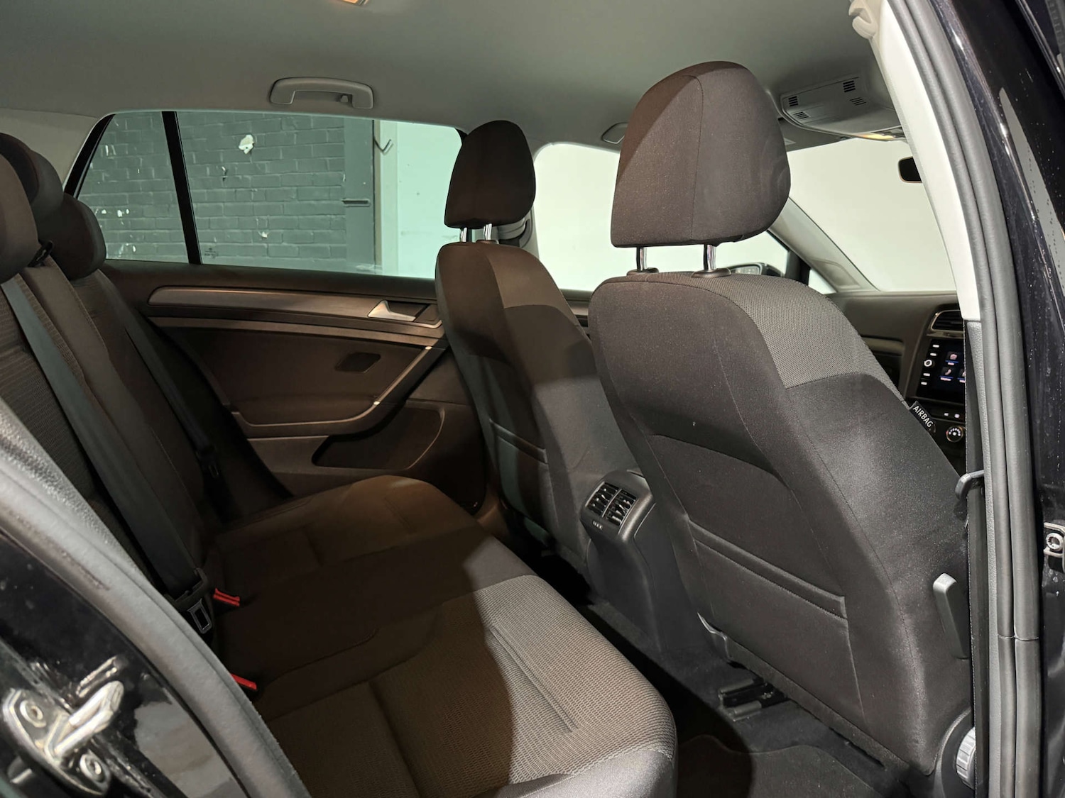 Used Volkswagen Golf 2019 for sale - 76601598: Photo 13