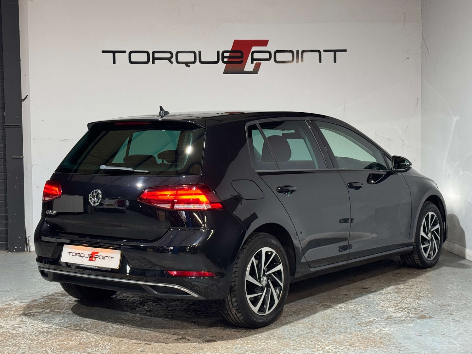 Used Volkswagen Golf 2019 for sale - 76601598: Photo 7