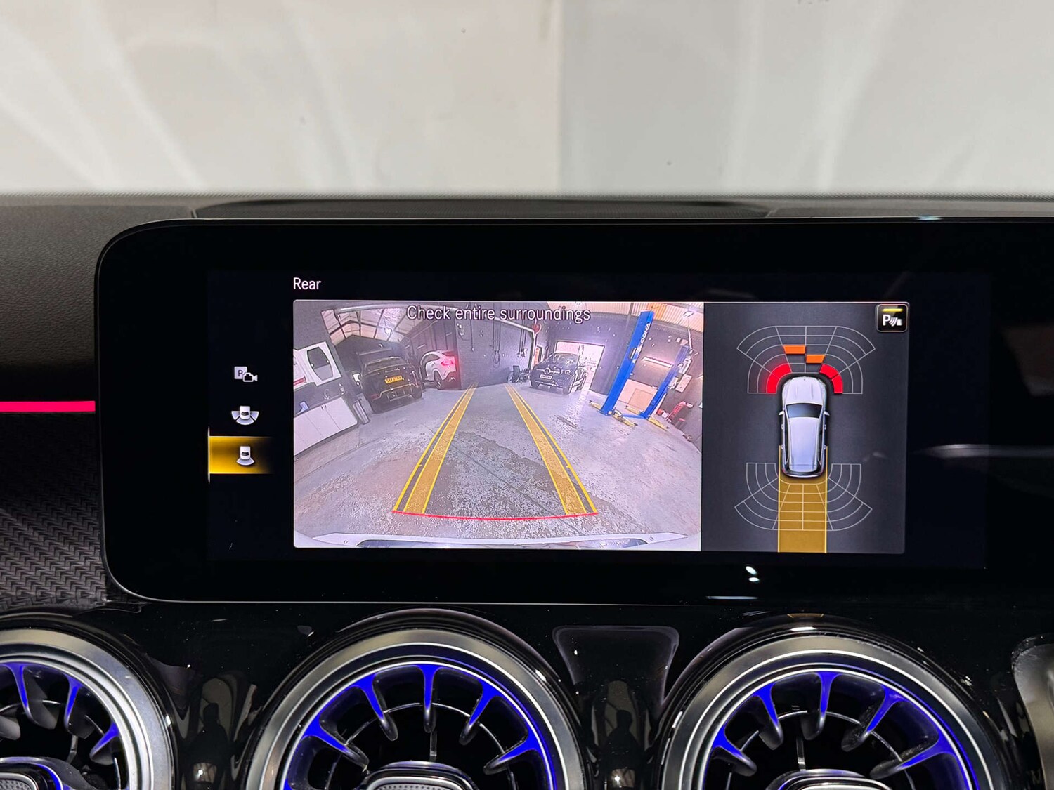 Used Mercedes-Benz GLB 2022 for sale - 76280336: Photo 17