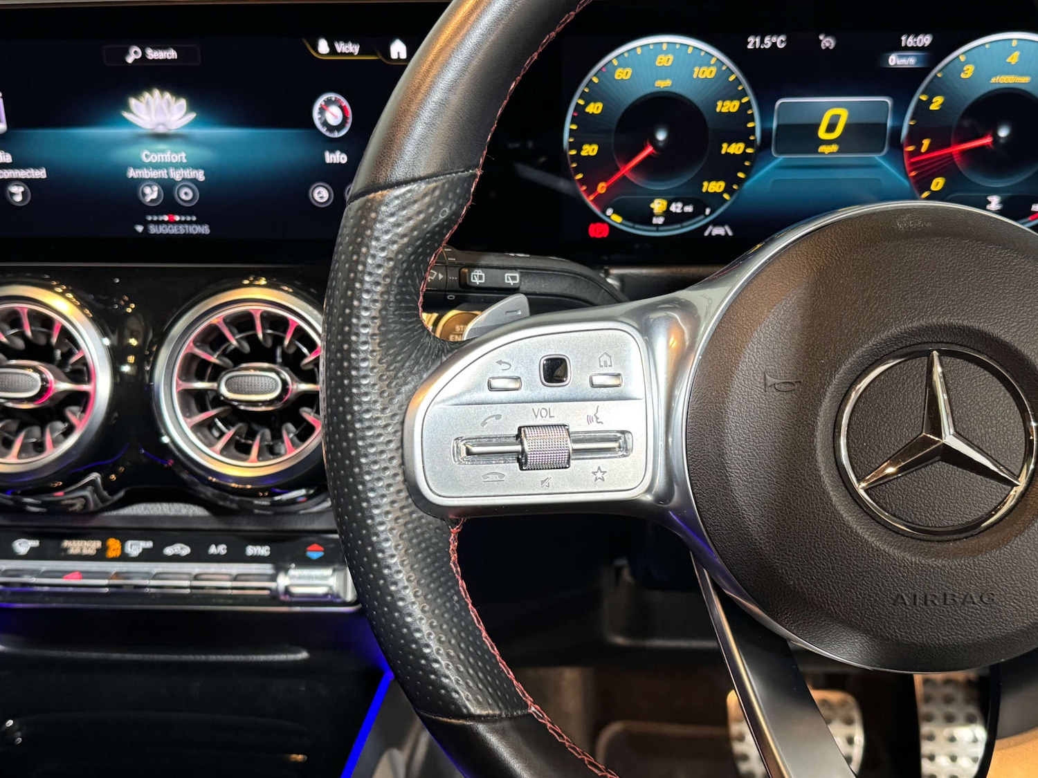 Used Mercedes-Benz GLB 2022 for sale - 76280336: Photo 26