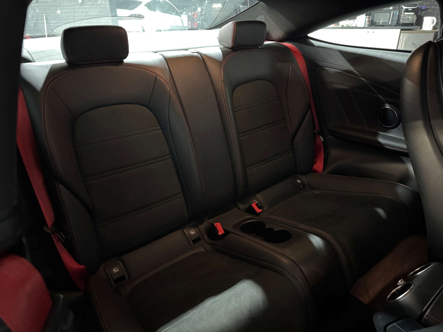 Used Mercedes-Benz C Class 2018 for sale - 76653934: Photo 13