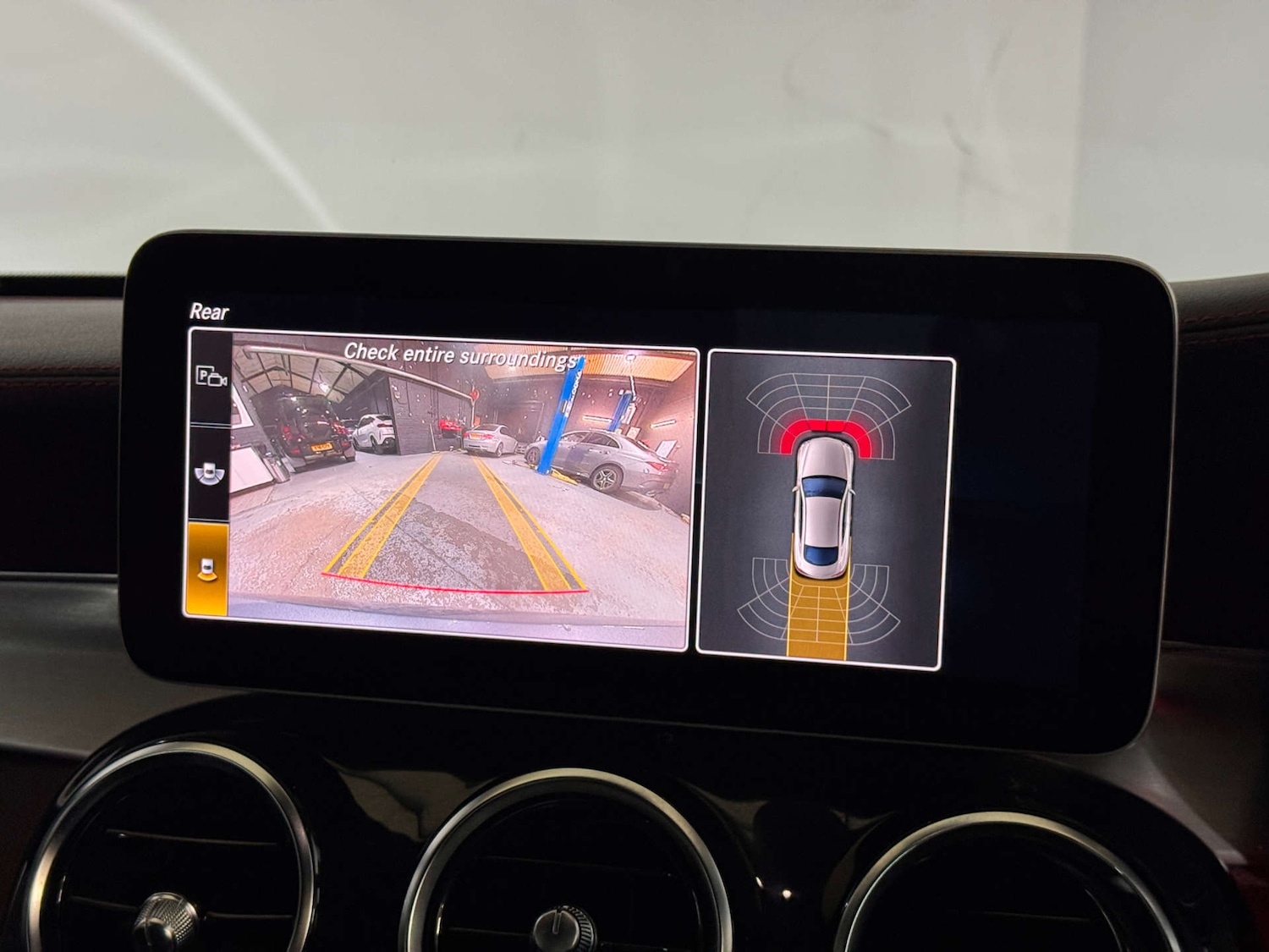 Used Mercedes-Benz C Class 2018 for sale - 76653934: Photo 16