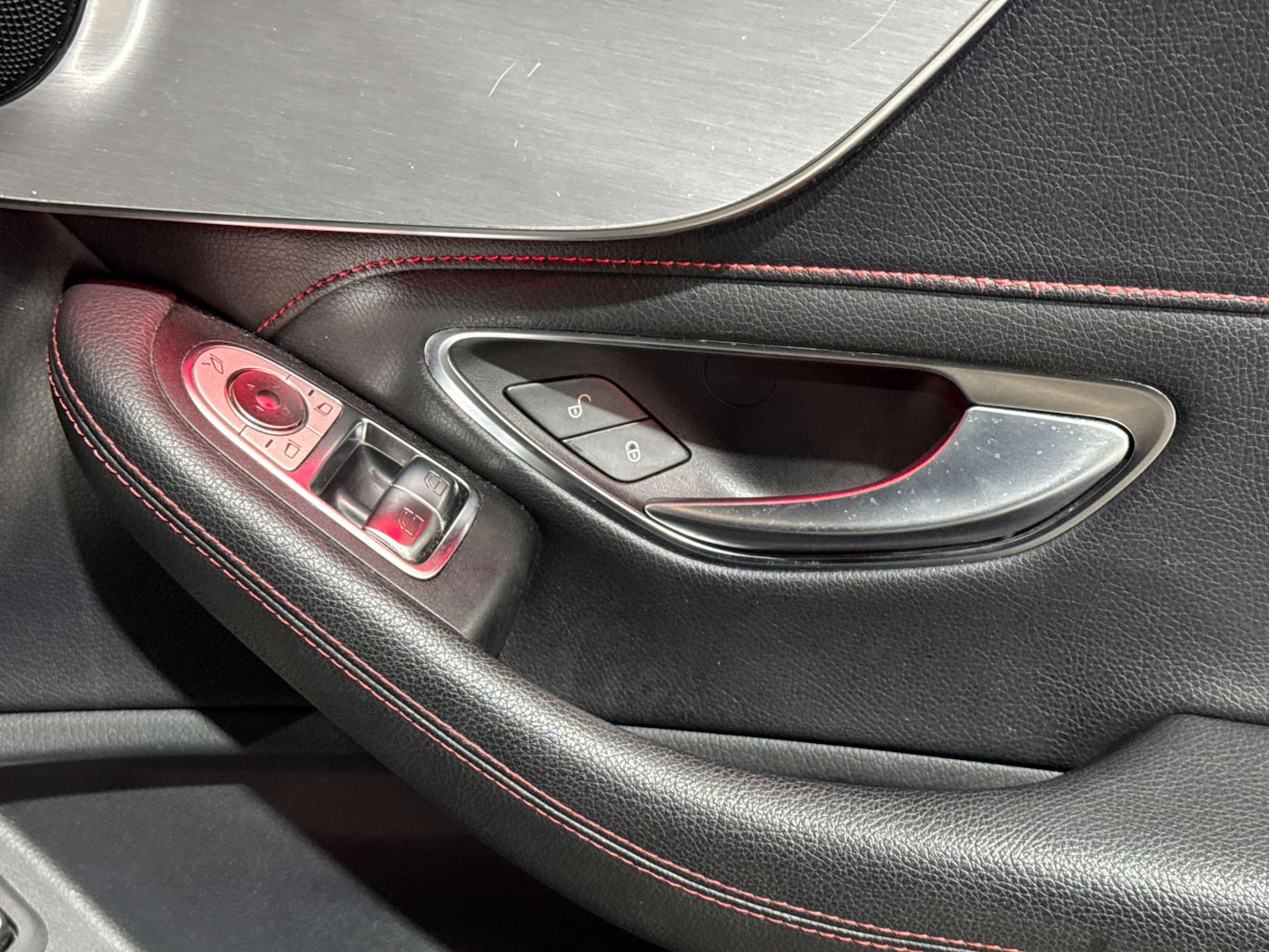 Used Mercedes-Benz C Class 2018 for sale - 76653934: Photo 29