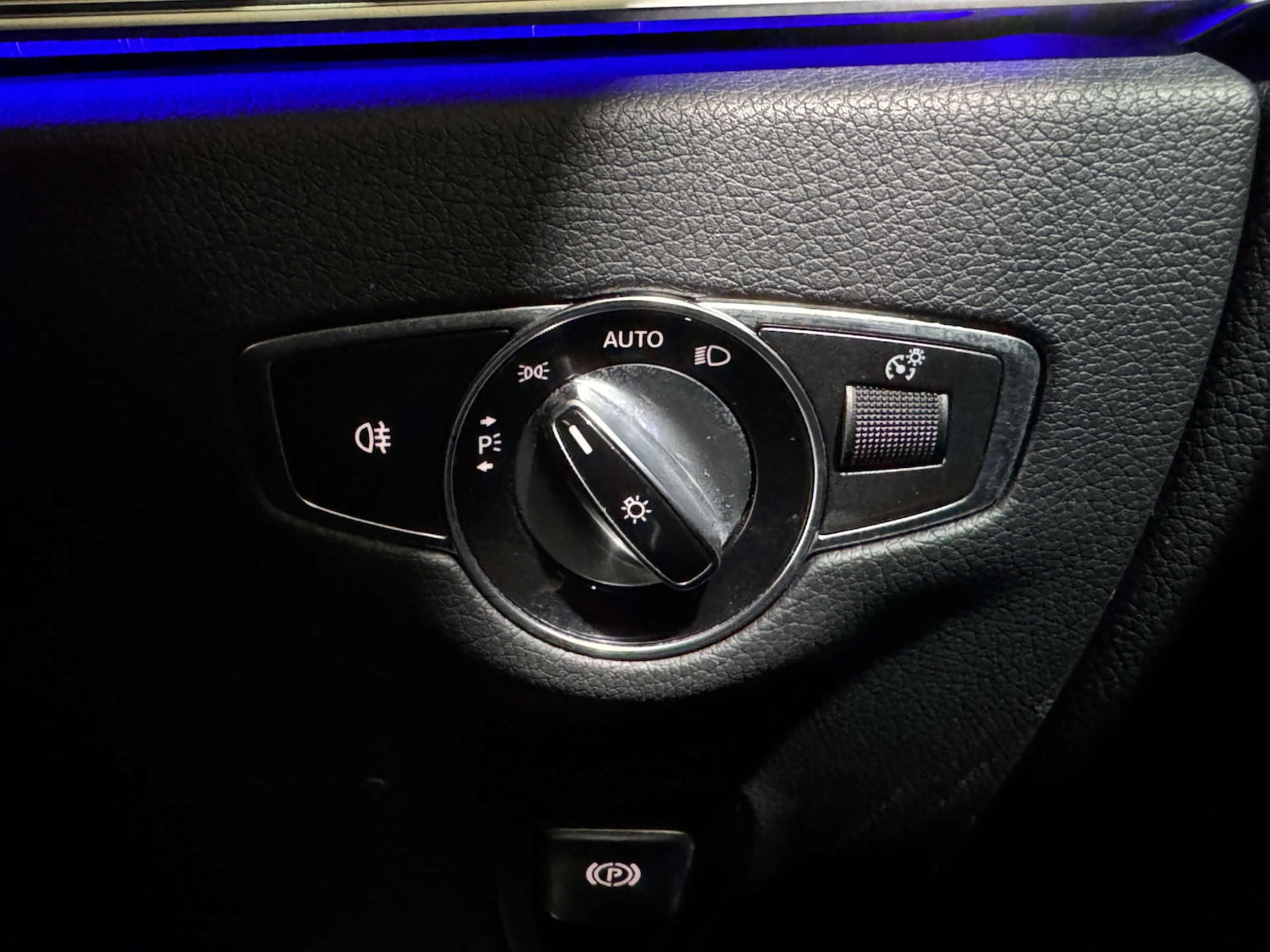 Used Mercedes-Benz E Class 2019 for sale - 76601868: Photo 29