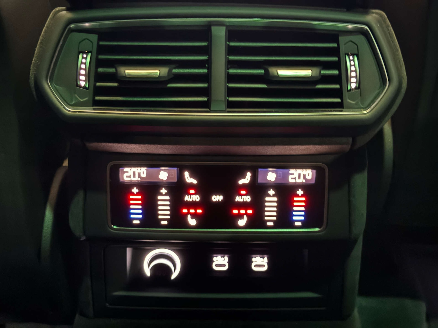 Used Lamborghini Urus 2025 for sale - 77931954: Photo 42