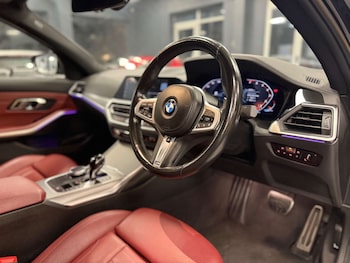 Used BMW 3 Series 2021 for sale - 76845362: Photo