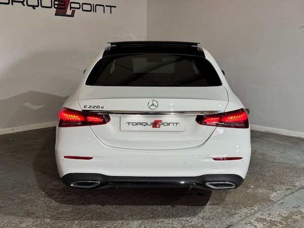 Used Mercedes-Benz E Class 2021 for sale - 76255888: Photo 5
