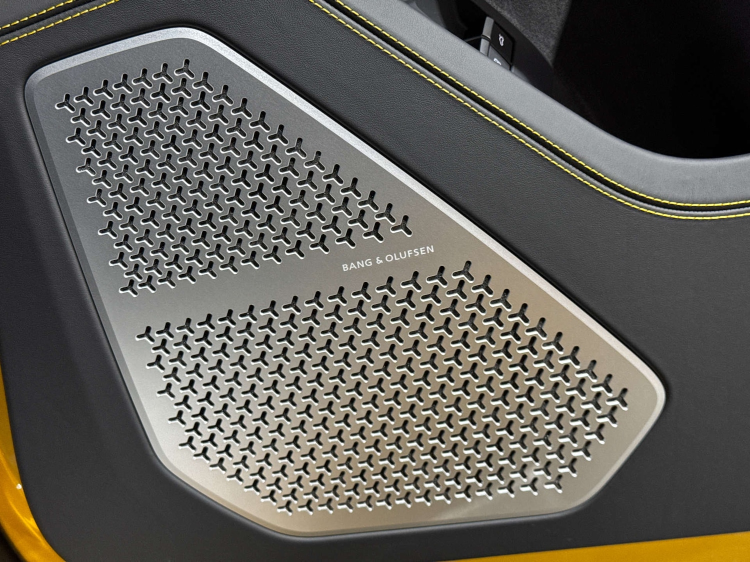 Used Lamborghini Urus 2025 for sale - 76481399: Photo 38