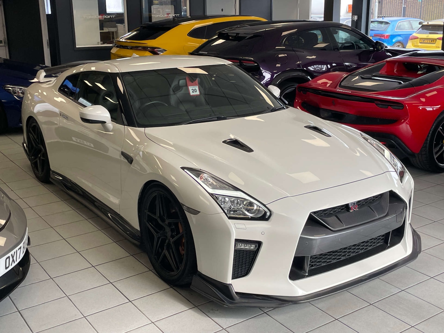 Used Nissan GT-R 2017 for sale - 77991976: Photo 30