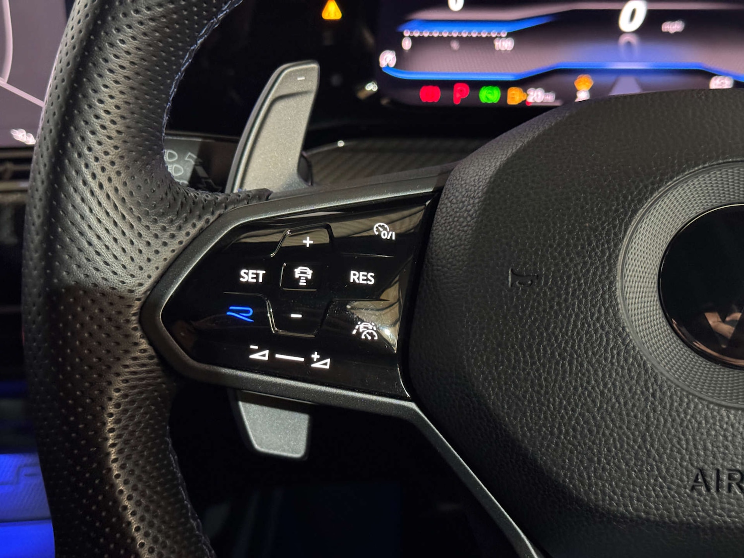 Used Volkswagen Golf 2021 for sale - 76601644: Photo 28