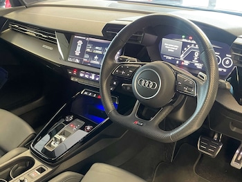 Used Audi RS3 2023 for sale - 78213115: Photo