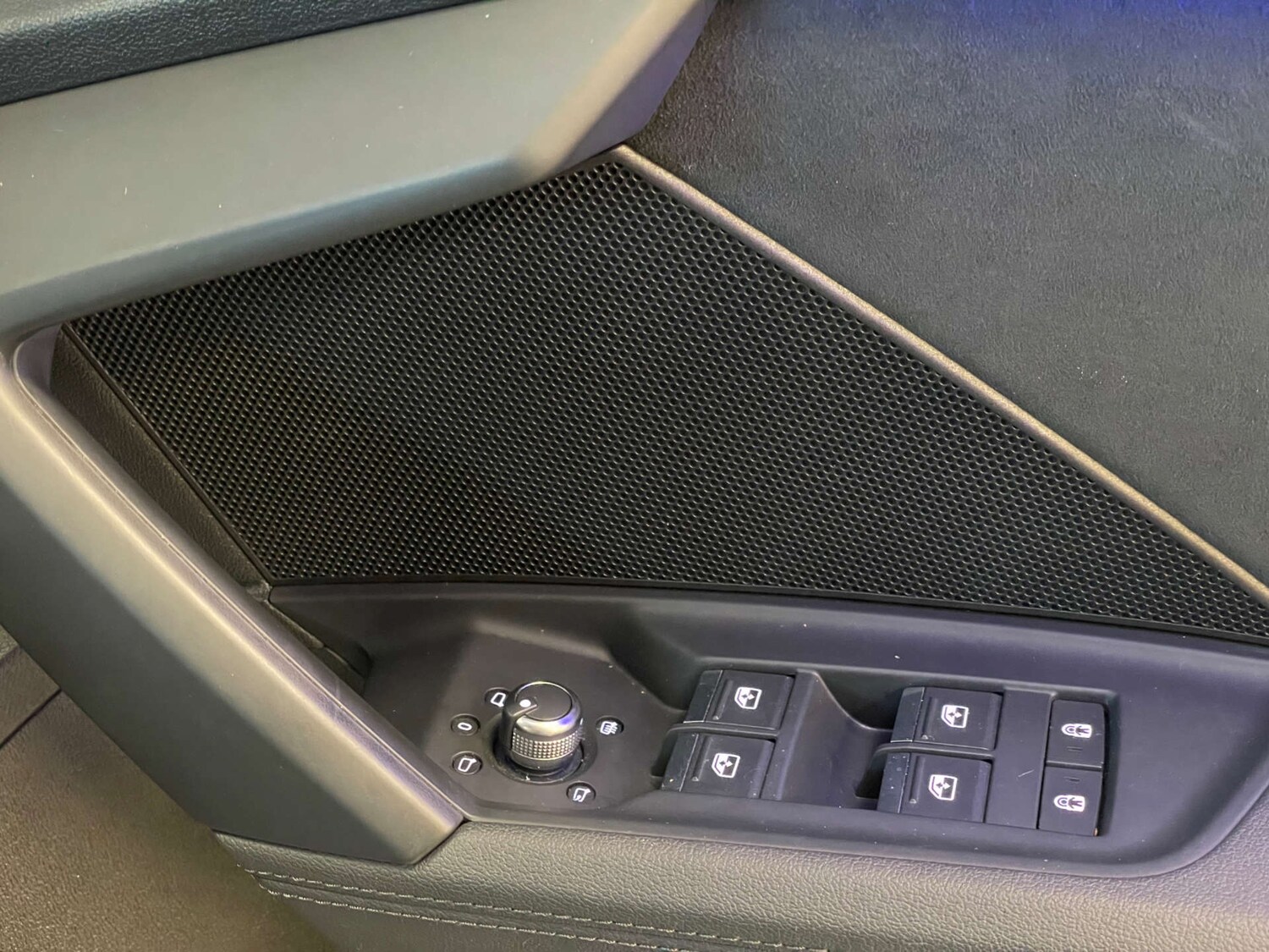 Used Audi RS3 2023 for sale - 78213115: Photo 33