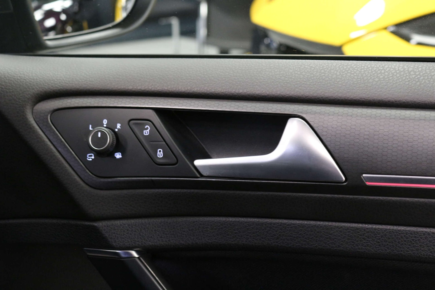 Used Volkswagen Golf 2019 for sale - 76713377: Photo 17