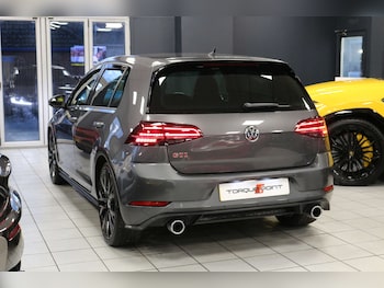 Used Volkswagen Golf 2019 for sale - 76713377: Photo