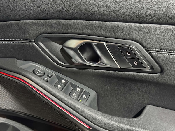Used BMW 3 Series 2021 for sale - 76223015: Photo 28
