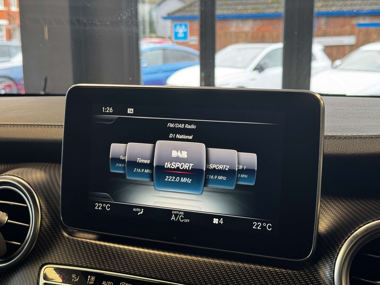 Used Mercedes-Benz V-Class 2019 for sale - 77395375: Photo 17