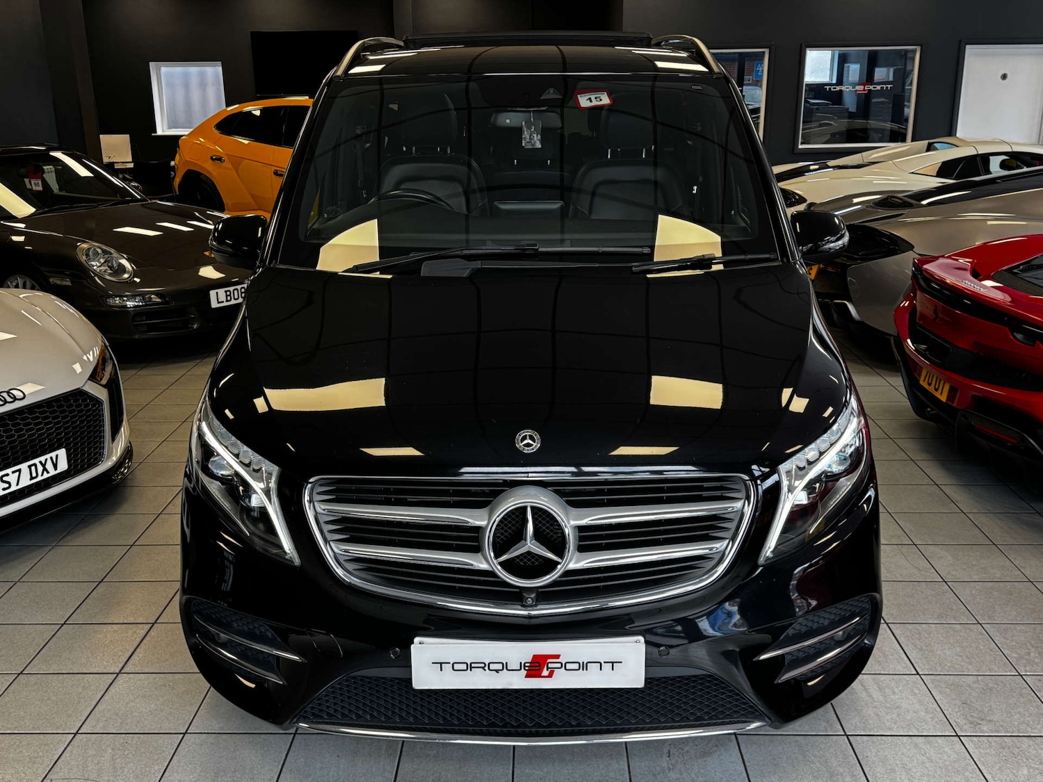 Used Mercedes-Benz V-Class 2019 for sale - 77395375: Photo 27