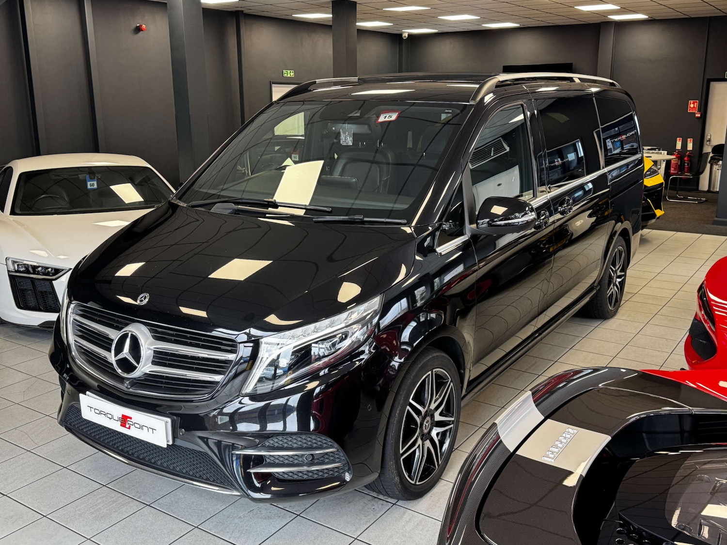 Used Mercedes-Benz V-Class 2019 for sale - 77395375: Photo 6