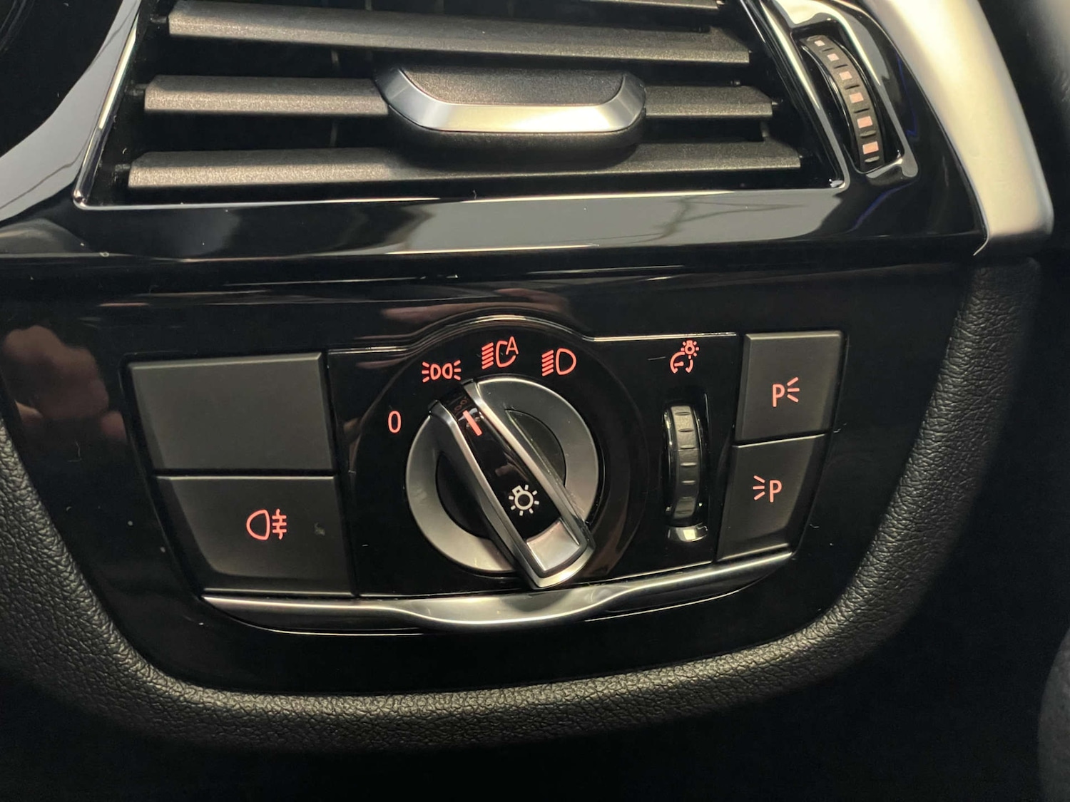 Used BMW 5 Series 2021 for sale - 78125401: Photo 25