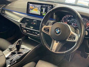 Used BMW 5 Series 2021 for sale - 78125401: Photo