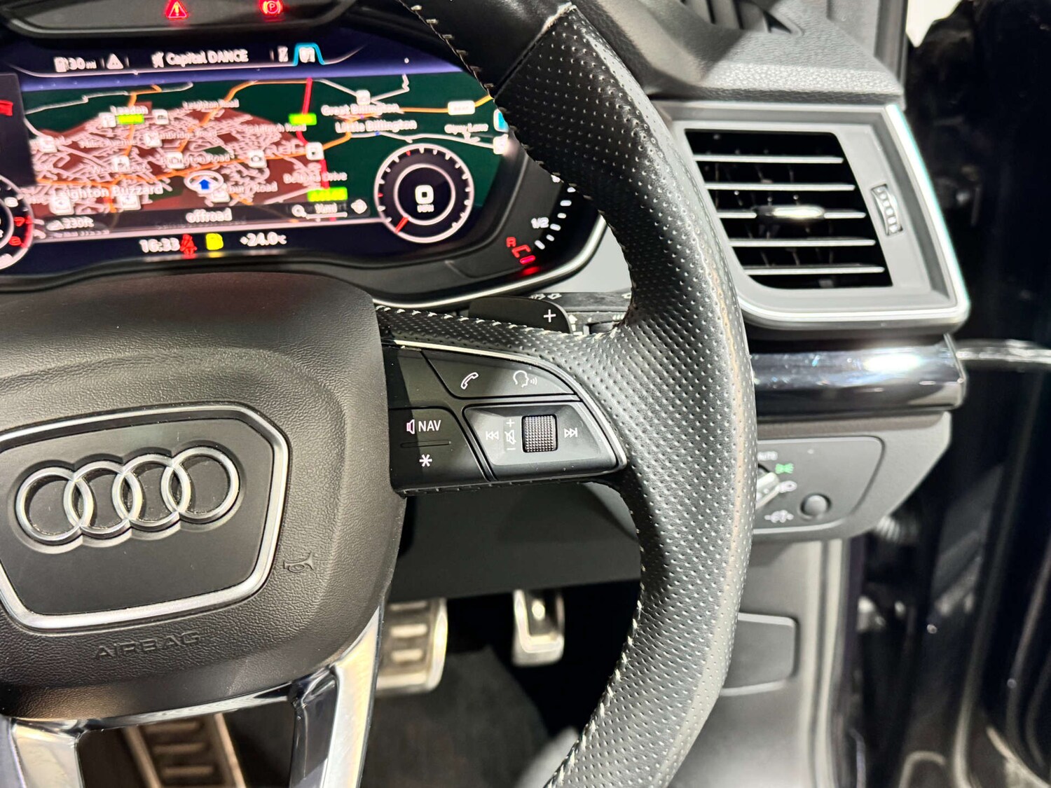 Used Audi Q5 2020 for sale - 78140818: Photo 25