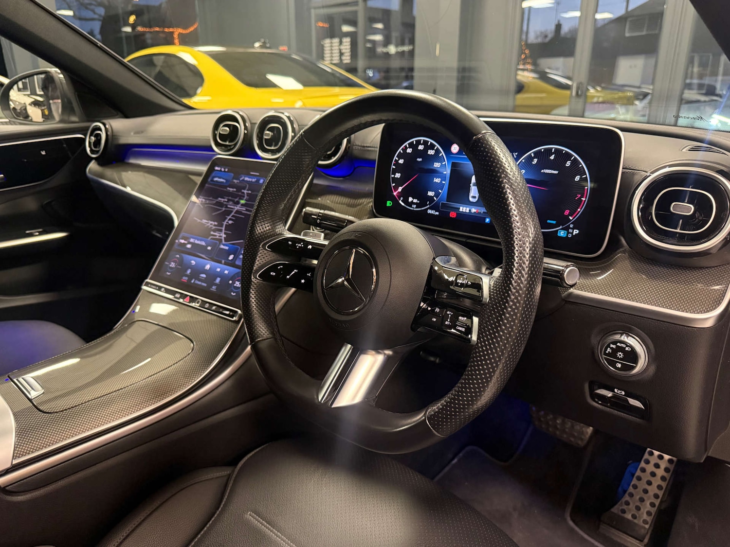 Used Mercedes-Benz C Class 2023 for sale - 77096076: Photo 2