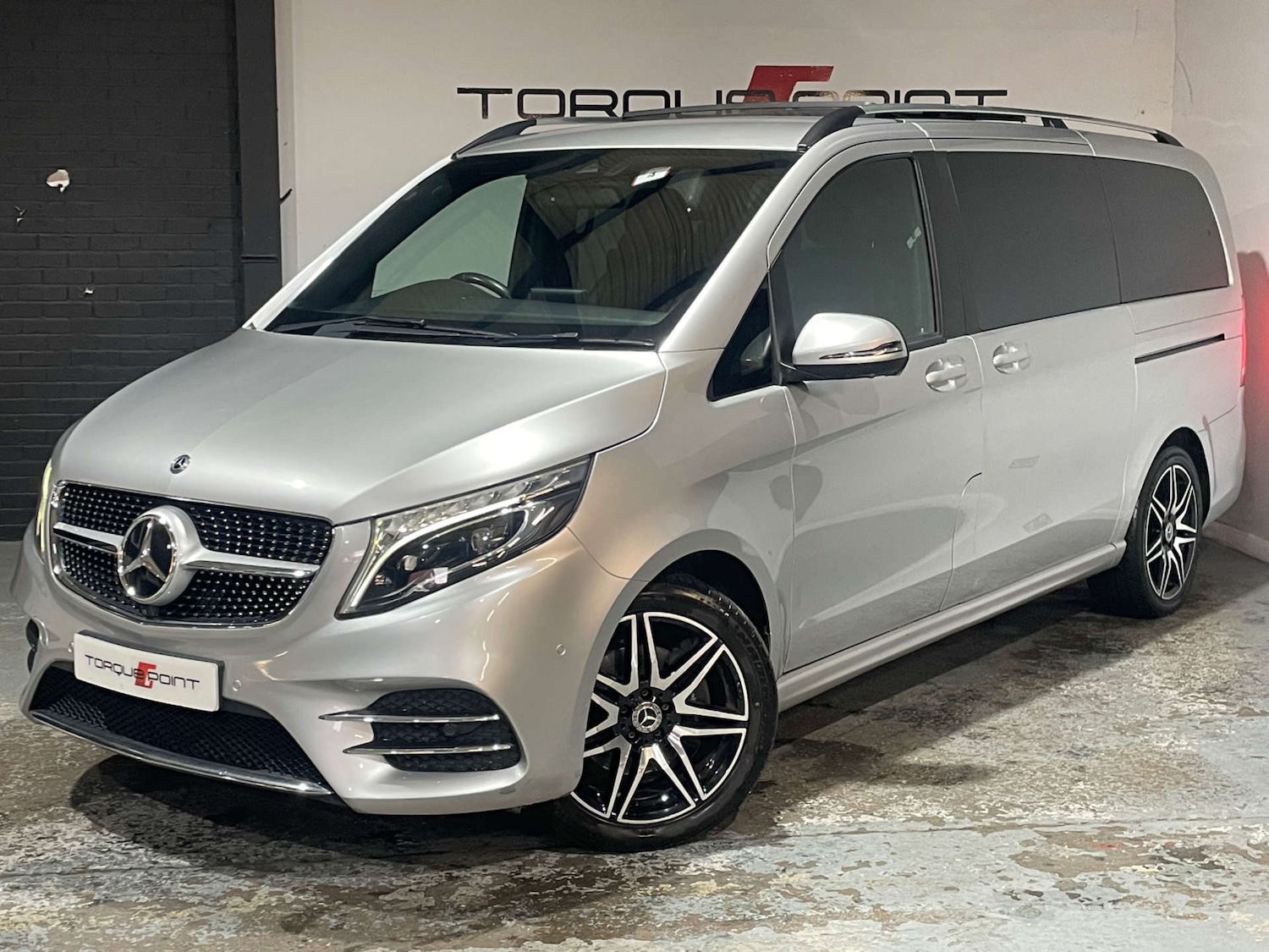 Used Mercedes-Benz V-Class 2019 for sale - 76174343: Photo 1