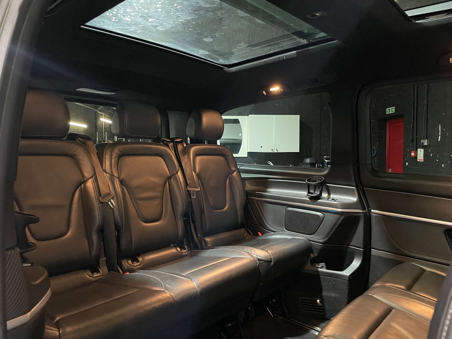 Used Mercedes-Benz V-Class 2019 for sale - 76174343: Photo 14