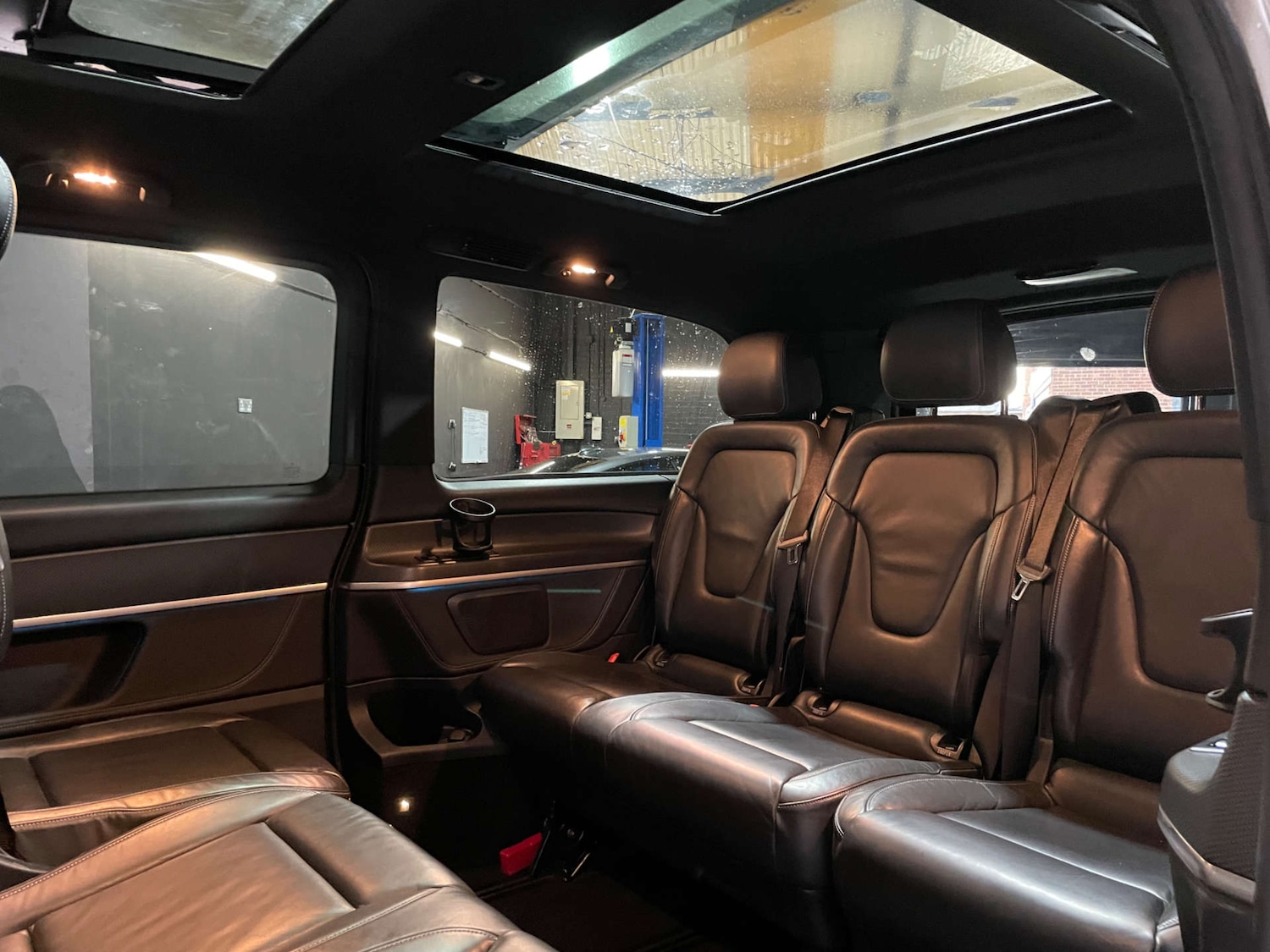 Used Mercedes-Benz V-Class 2019 for sale - 76174343: Photo 15