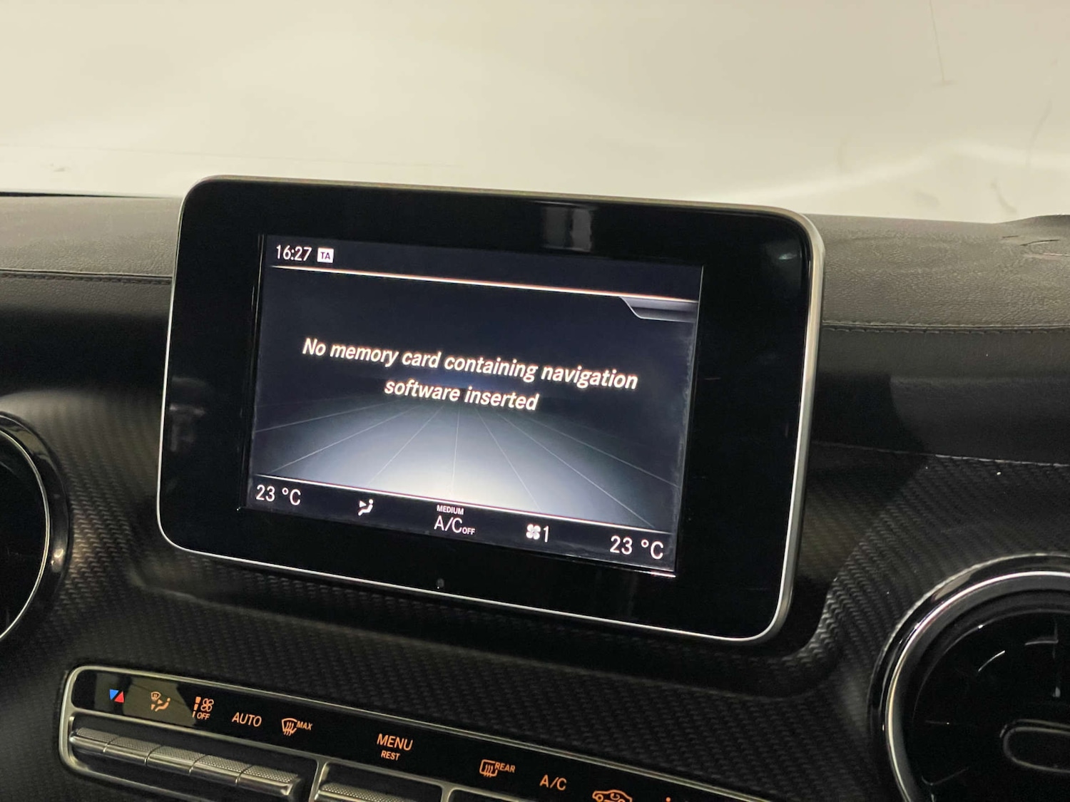 Used Mercedes-Benz V-Class 2019 for sale - 76174343: Photo 22