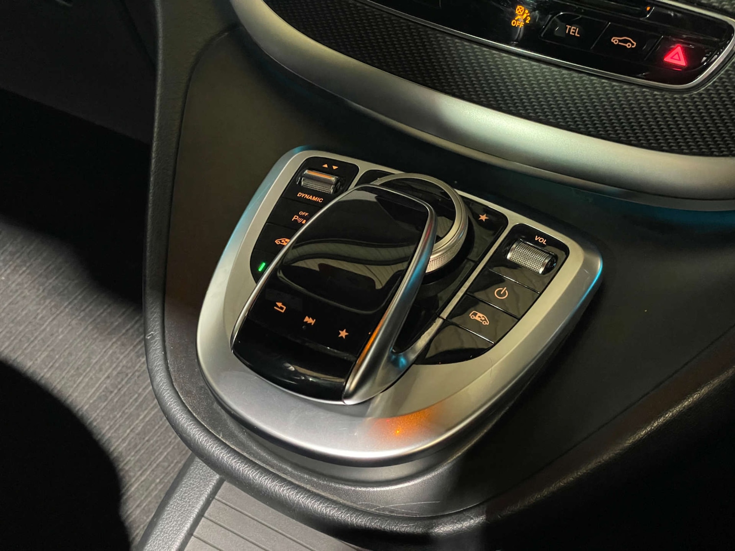 Used Mercedes-Benz V-Class 2019 for sale - 76174343: Photo 24