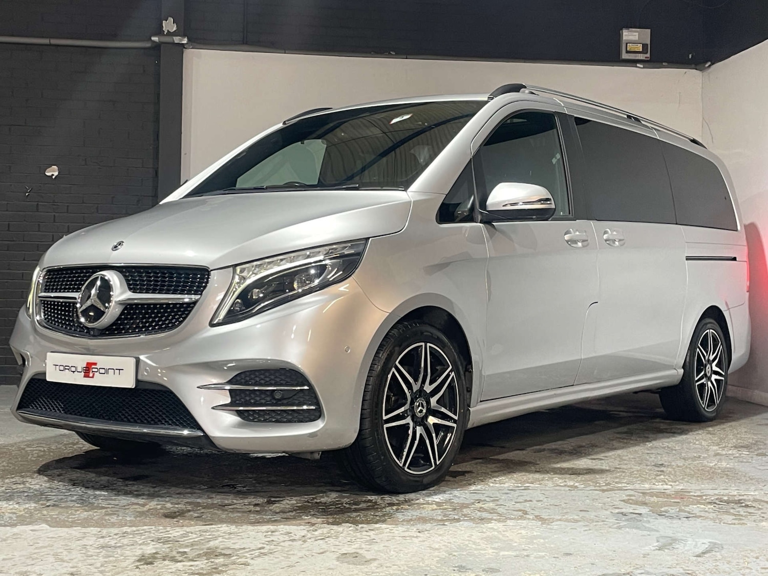 Used Mercedes-Benz V-Class 2019 for sale - 76174343: Photo 35